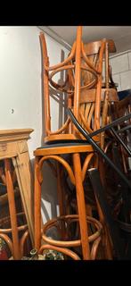 4 mooie barkrukken, 2 krukken, Ophalen of Verzenden, Zo goed als nieuw, 60 tot 90 cm