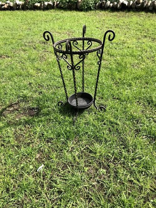 Antieke gietijzer paraplubak 50cm hoog zwart, Huis en Inrichting, Woonaccessoires | Paraplubakken, Gebruikt, Metaal, Ophalen of Verzenden