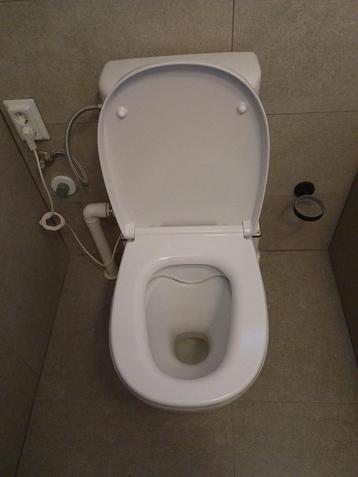 Wc beschikbaar voor biedingen