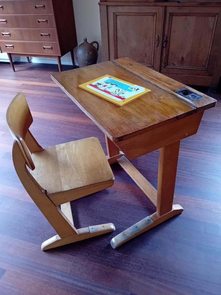 Lennards Vintage Schoolbankje, Antiek en Kunst, Antiek | Meubels | Stoelen en Banken, Ophalen