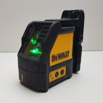 DeWALT DW088CG Zelfnivellerende Kruislijnlaser – Laser Groen beschikbaar voor biedingen