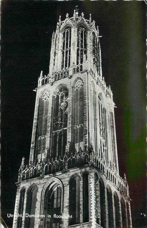 (388-497-001) Utrecht Domtoren, Verzamelen, Ansichtkaarten | Nederland, Utrecht, Verzenden