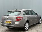Renault Laguna Estate BWJ 2010 | 2.0 16V 141PK Expression NW, Laguna, Stof, Zwart, 4 cilinders