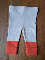 Fijngebreide legging maat 62, Kinderen en Baby's, Babykleding | Maat 62, Ophalen, Zo goed als nieuw, Meisje, Broekje