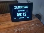 Digitale Dementieklok - Nieuwstaat, Ophalen, Zo goed als nieuw, Digitaal, Wekker of Tafelklok