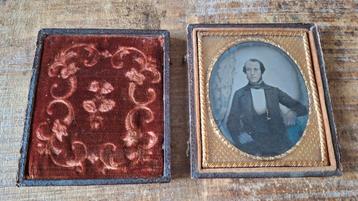 Antieke Daguerreotype foto in cassette,  zie foto's  beschikbaar voor biedingen