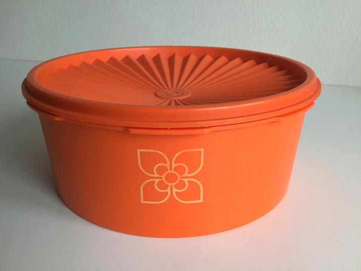 Tupperware koektrommel oranje zonnedeksel sterdeksel, Huis en Inrichting, Keuken | Tupperware, Bus of Trommel, Oranje, Ophalen of Verzenden