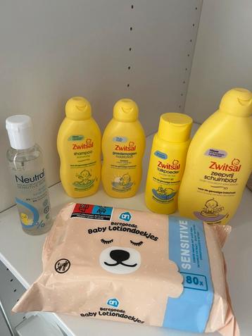 Diverse baby producten beschikbaar voor biedingen