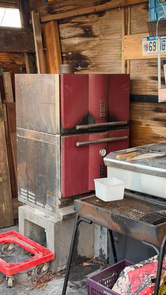 Houtskool oven, Doe-het-zelf en Verbouw, Gereedschap | Overige machines, Gebruikt, Ophalen