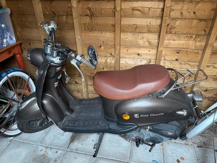 BTC bromfiets, Fietsen en Brommers, Snorfietsen en Snorscooters, Gebruikt, Overige merken, Benzine, Ophalen of Verzenden