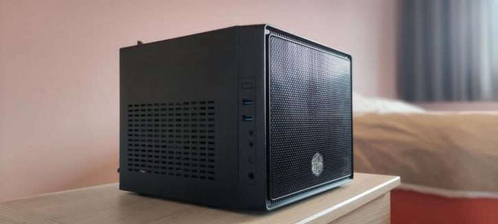 Compact stealth Gaming PC, Computers en Software, Desktop Pc's, Gebruikt, 4 Ghz of meer, SSD, 16 GB, Met videokaart, Gaming, Ophalen of Verzenden