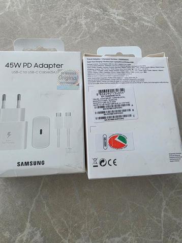 Samsung 45 watt adapter snellader + USB-C naar USB-C kabel beschikbaar voor biedingen