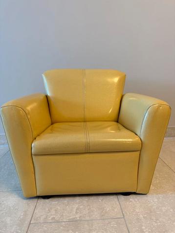 Kinder fauteuil / kinder stoel beschikbaar voor biedingen