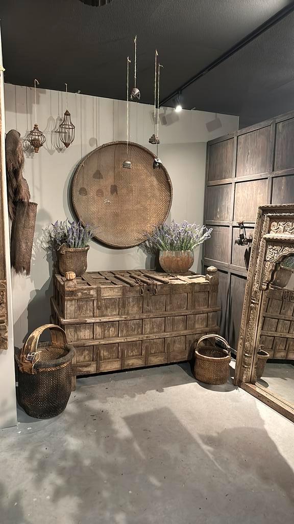 Prachtige Authentieke Antieke Kist – Robuust & Karaktervol, Antiek en Kunst, Curiosa en Brocante, Ophalen