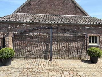 ijzere tuinpoort beschikbaar voor biedingen