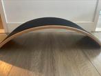 Houten wobbel met zwart vilt, balance board, Ophalen, Zo goed als nieuw