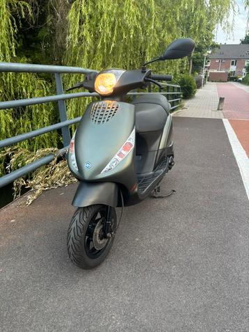 Piaggio Zip 4takt 2015 beschikbaar voor biedingen