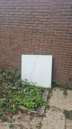 Radiator voor oud ijzer, Doe-het-zelf en Verbouw, Verwarming en Radiatoren, 30 tot 80 cm, Gebruikt, Radiator, Ophalen of Verzenden