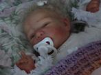 Reborn Baby ter adoptie alleen vandaag 25/11 200 euro., Verzamelen, Ophalen of Verzenden, Zo goed als nieuw, Pop