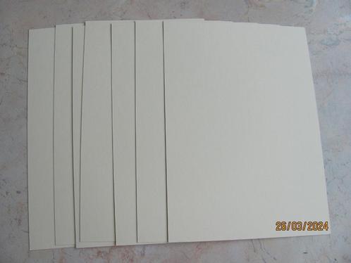 NIEUW 8x enkele kaarten PAPIER crème V&D 100 grams A6 03-13, Hobby en Vrije tijd, Scrapbooking, Nieuw, Papier of Karton, Overige merken