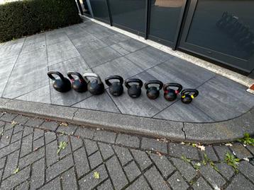 Kettlebells 4kg t/m 28kg beschikbaar voor biedingen