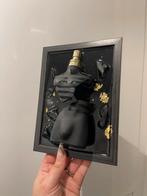 Parfum fles gebroken in epoxy lijst, Ophalen of Verzenden