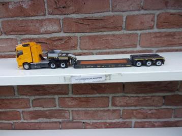WSI  Volvo  FH4  Globetrotter  van  Vink - Barneveld. beschikbaar voor biedingen