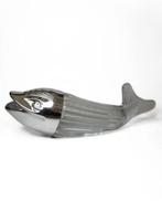 Mid century vintage walvis noten dispenser, Ophalen of Verzenden