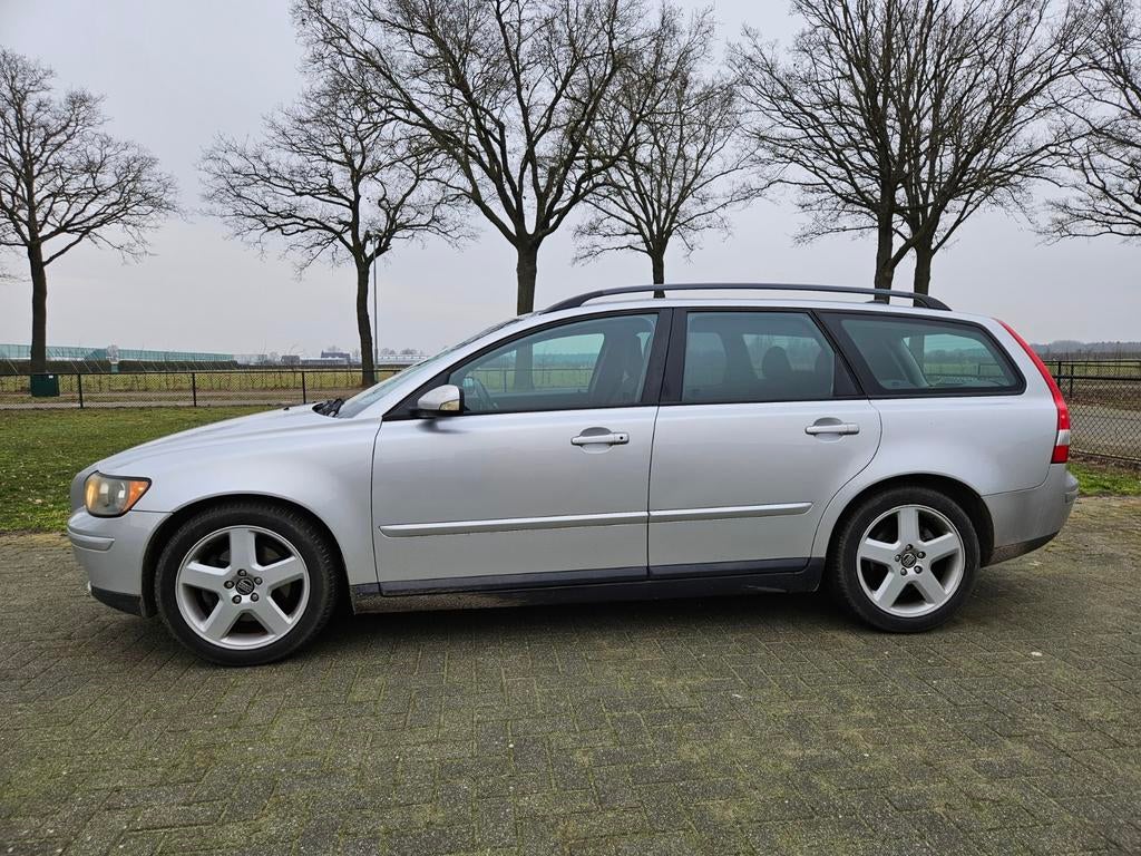 Volvo V50 2.4 140PK 2005 Grijs, Auto's, 700 kg, Origineel Nederlands, Particulier, V50