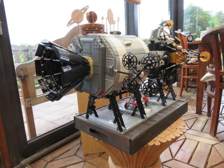 Te koop : een gebouwde Mould King Apollo 11 model 21006, Kinderen en Baby's, Speelgoed | Duplo en Lego, Zo goed als nieuw, Lego