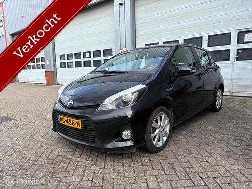 Toyota Yaris 1.5 Full Hybrid Dynamic VERKOCHT/VERKOCHT/VERKO, Auto's, Toyota, Bedrijf, Yaris, ABS, Achteruitrijcamera, Airbags