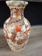 Japans vaasje 16cm hoog, Antiek en Kunst, Antiek | Vazen, Ophalen of Verzenden