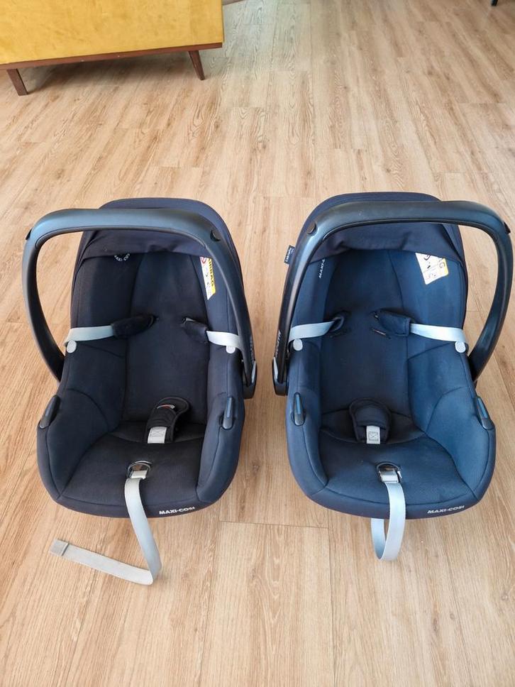 Maxi Cosi Tinca, Pebble + FamilyFix 2 Isofix, Kinderen en Baby's, Autostoeltjes, Gebruikt, Maxi-Cosi, 0 t/m 13 kg, Isofix, Ophalen