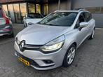 Renault Clio Estate 1.2 TCe Intens AUTOMAAT LEDER LED CRUISE, Auto's, Gebruikt, 4 cilinders, 635 kg, Electronic Stability Program (ESP)