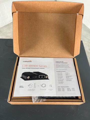 Cradlepoint COR IBR900 gigabit router nieuw in doos beschikbaar voor biedingen