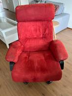 Relaxstoel, rood, Huis en Inrichting, Fauteuils, Ophalen, Gebruikt, Stof, 50 tot 75 cm