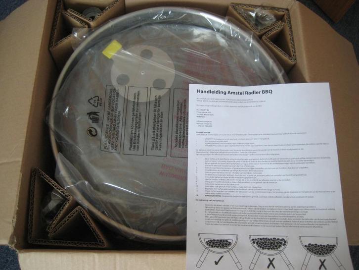 Amstel Radler bol barbecue, Tuin en Terras, Houtskoolbarbecues, Nieuw, Ophalen of Verzenden