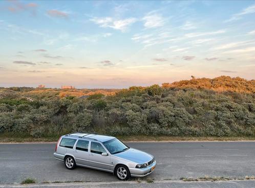 Volvo V70 Classic 2.4T Automaat, Auto's, Volvo, Particulier, V70, ABS, Airbags, Airconditioning, Bluetooth, Centrale vergrendeling