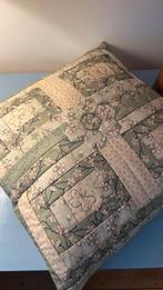 Handgemaakt patchwork kussen sierkussen cottagecore, Kinderen en Baby's, Ophalen of Verzenden, Zo goed als nieuw, Kleed of Kussen