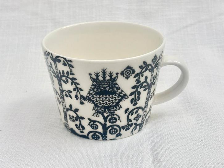Iittala - Kop Beker Mug, Huis en Inrichting, Keuken | Servies, Zo goed als nieuw, Kop(pen) en/of Schotel(s), Overige stijlen, Porselein