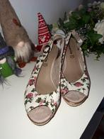 Tamaris sleehakken, M39, Kleding | Dames, Schoenen, Tamaris, Zo goed als nieuw, Sandalen of Muiltjes, Ophalen of Verzenden