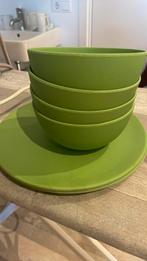 2 borden en 4 schaaltjes, Ophalen, Zo goed als nieuw