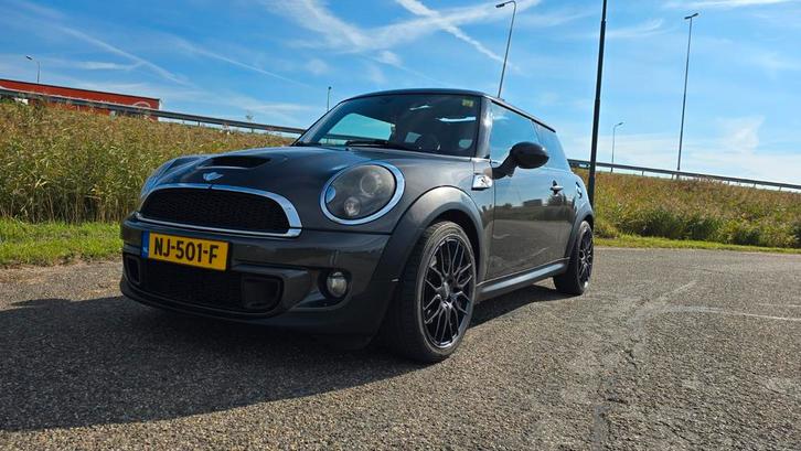 Mini 1.6 Cooper S 2011 Grijs, Auto's, Mini, Particulier, Cooper S, ABS, Airbags, Airconditioning, Bluetooth, Boordcomputer, Centrale vergrendeling