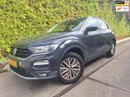 Volkswagen T-Roc 1.6 TDI Style, Voorwielaandrijving, Stof, Gebruikt, 4 cilinders