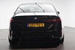 BMW i5 eDrive40 M Sport Automaat / Panoramadak / Trekhaak /, Achterwielaandrijving, Gebruikt, Zwart, Met garantie (alle)