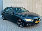 Zwarte BMW 3-Serie 320i F30 Sedan M-Pakket Stage 2 280PK!, Auto's, Achterwielaandrijving, 74 €/maand, Zwart, 4 cilinders