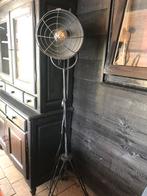 Industriële staande lamp, Huis en Inrichting, Lampen | Vloerlampen, Ophalen, Gebruikt, Metaal, 150 tot 200 cm
