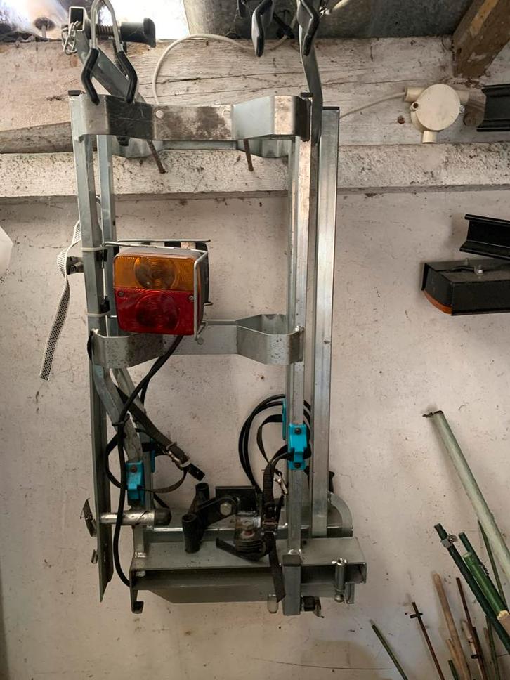 Inklapbare Fietsdrager - Zo Goed Als Nieuw!, Auto diversen, Fietsendragers, Zo goed als nieuw, Trekhaakdrager, 2 fietsen, Ophalen of Verzenden