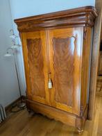 Antieke kast, Ophalen