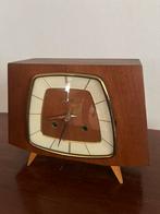 Vintage retro klok jaren 60 vannteak hout, Ophalen